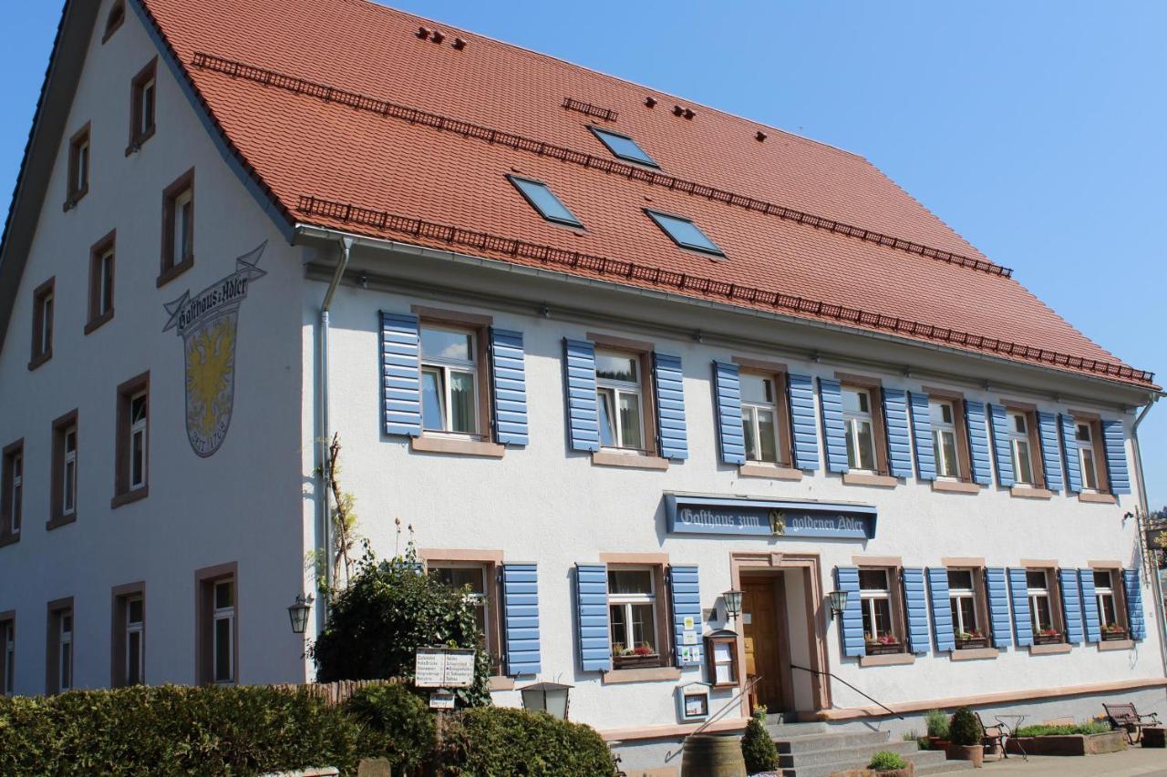 Goldener Adler Oberried - Hotel & Appartements Bagian luar foto