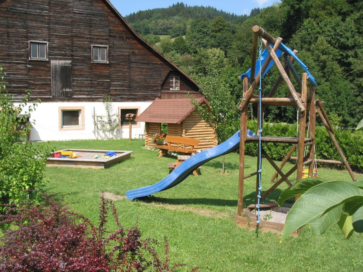 Goldener Adler Oberried - Hotel & Appartements Bagian luar foto